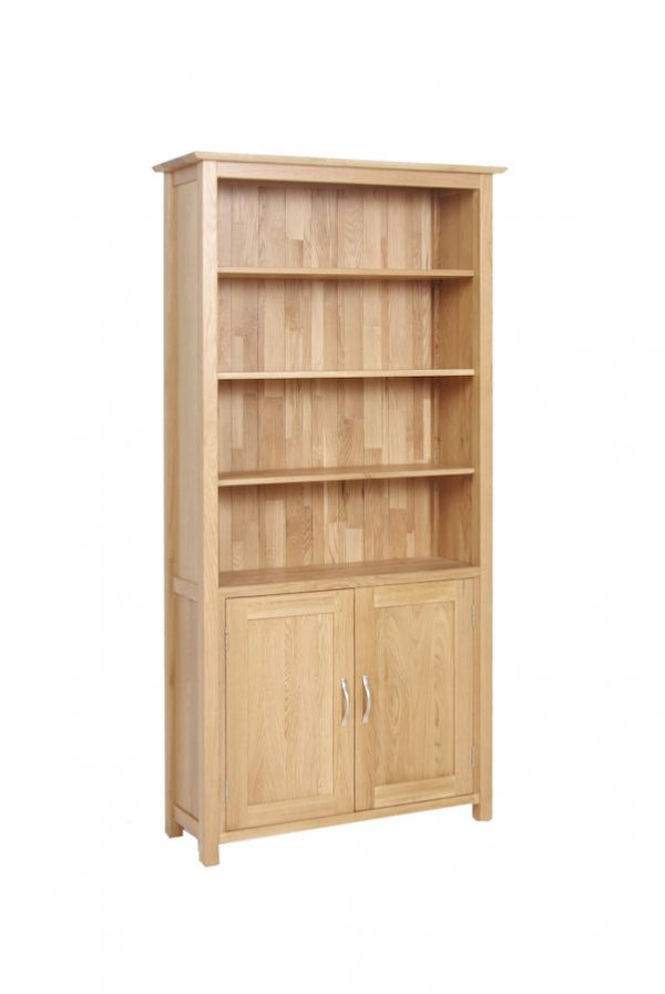 Bryer Oak 6' Bookcase With Cupboard